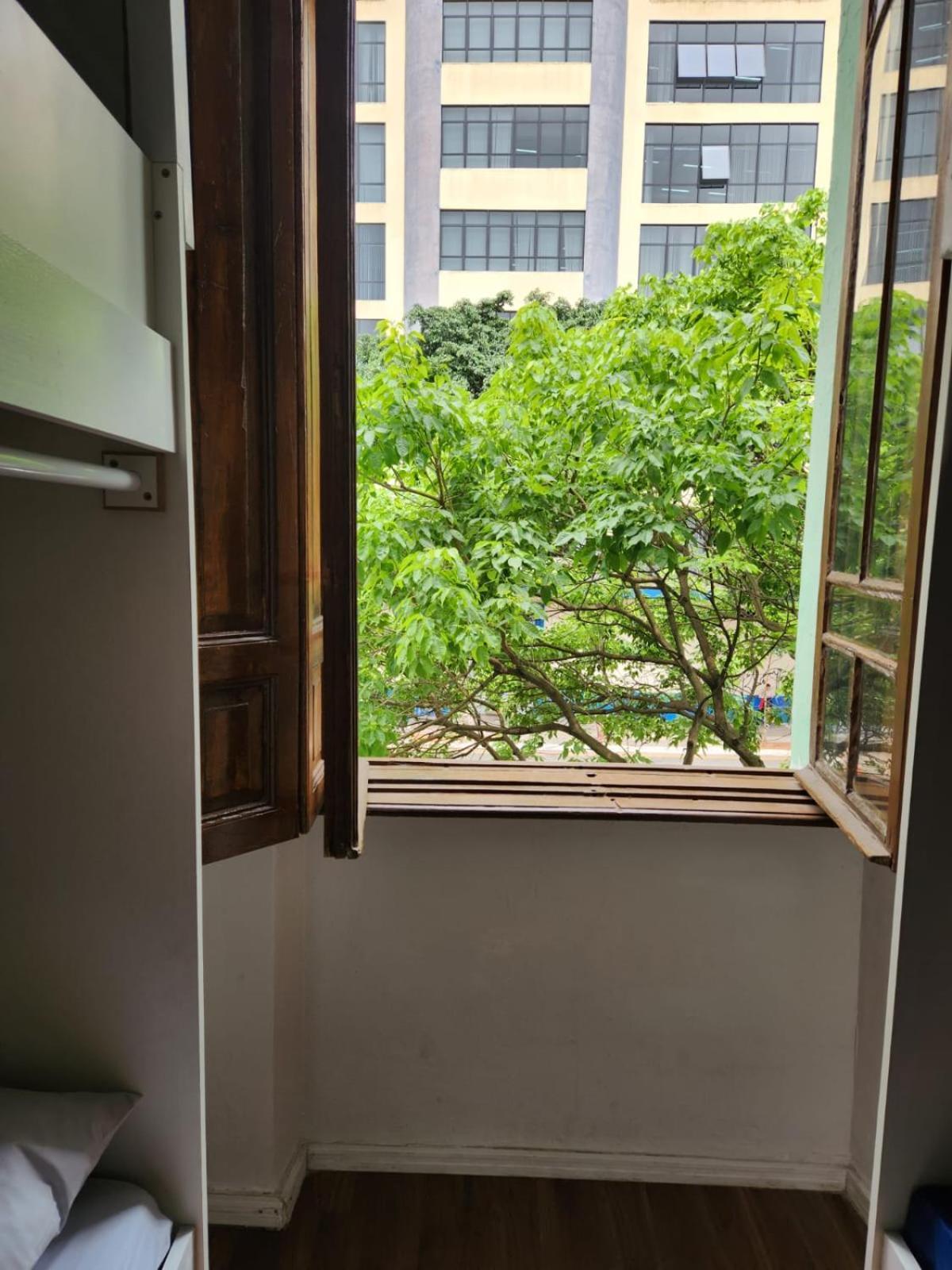 Fujima Hostel เซาเปาโล ภายนอก รูปภาพ